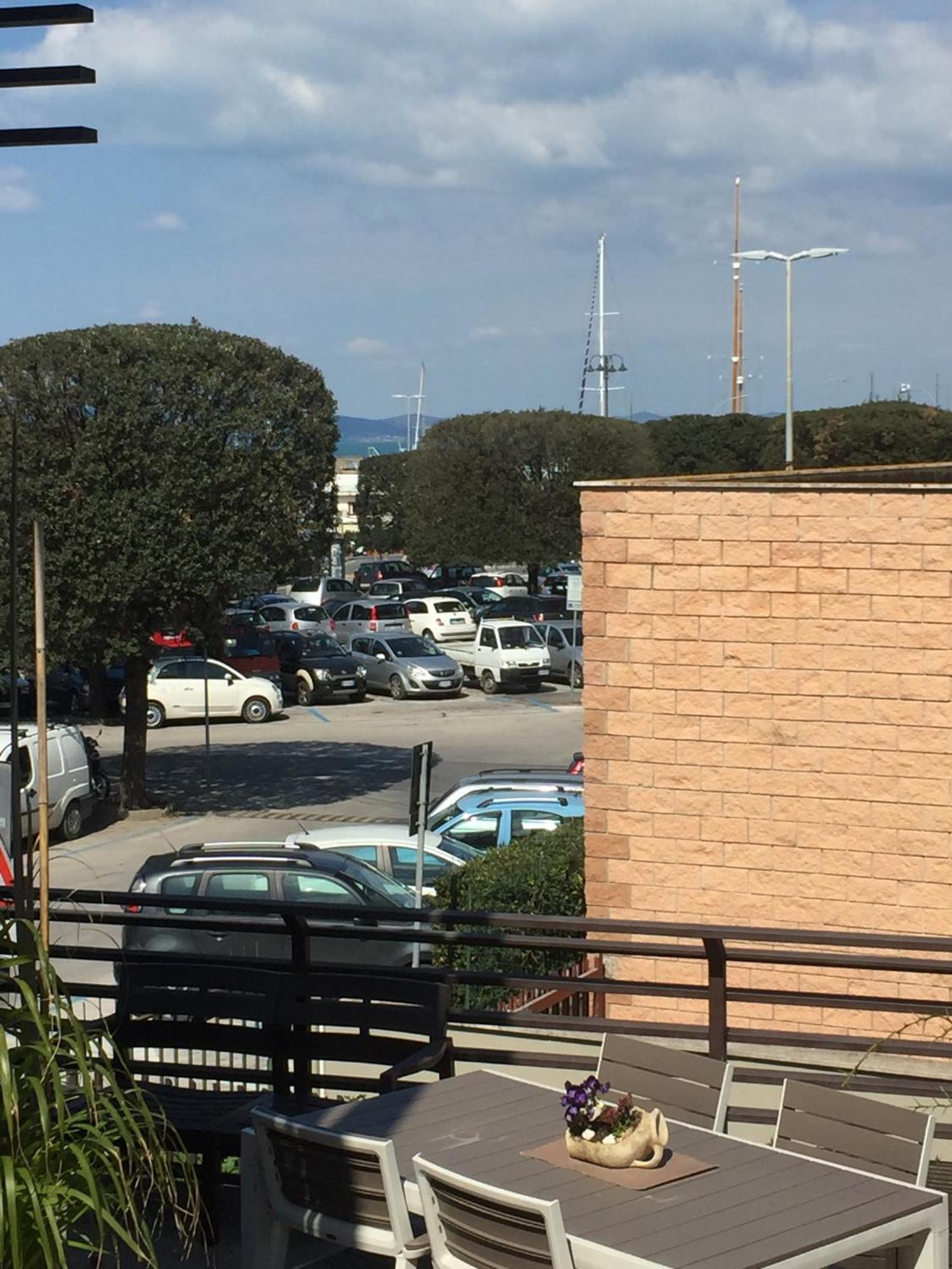 Ne Parliamo Stasera Porto Santo Stefano  Dış mekan fotoğraf